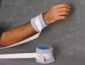 RESTRAINT LIMB HOLDER SINGLE STRAP FOAM CUFF W/QUICK - 143665