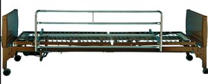 895979