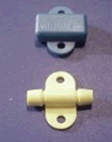 421385